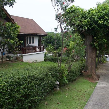 บ้านธานี Choeng Mon Bagian luar foto